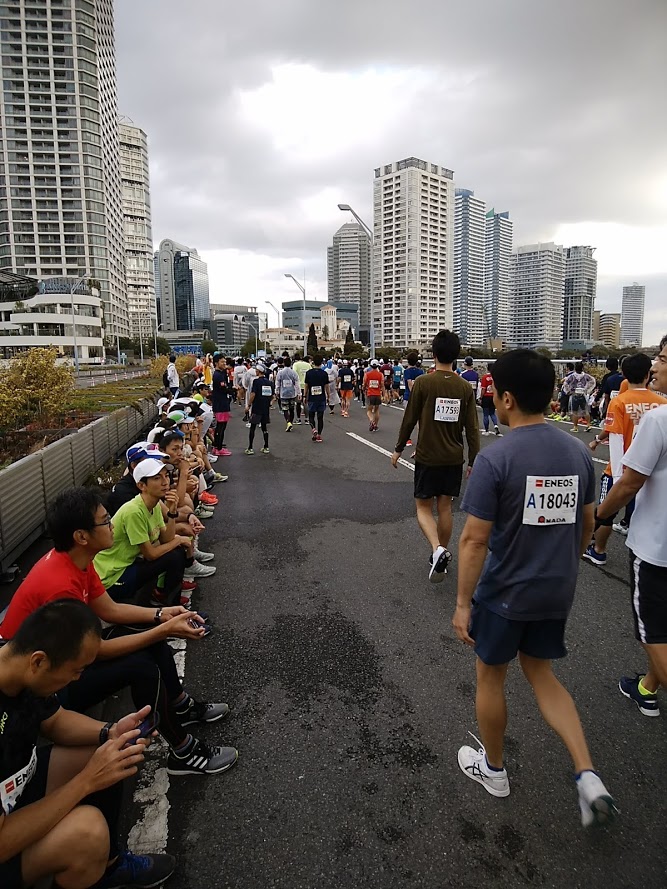 新しい到着 横浜マラソン2018 完走メダル 横浜マラソン 2018 | www